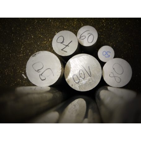 Alumínium kör 12 mm