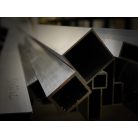Alumínium zártszelvény 80x20x3 mm