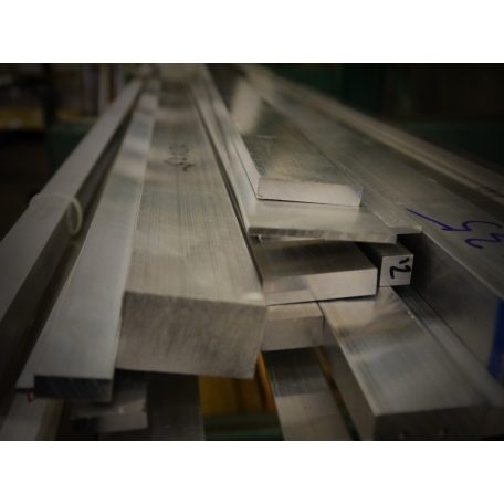 Alumínium 40x10 mm ÁRAMVEZETŐ laposrúd